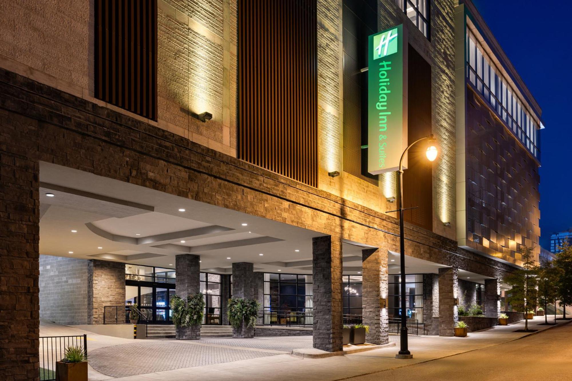 Holiday Inn & Suites Nashville Downtown Broadway Ngoại thất bức ảnh