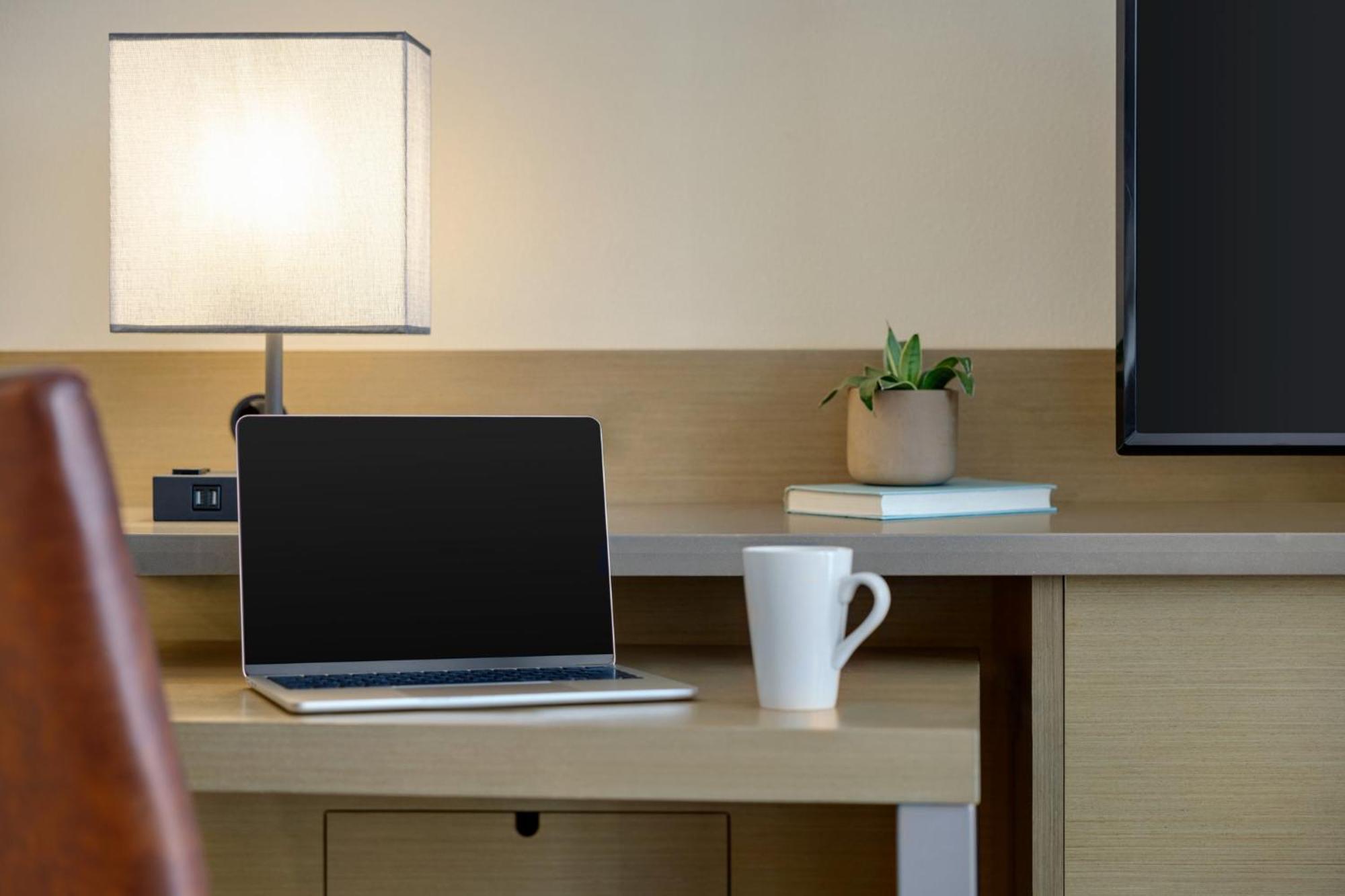 Holiday Inn & Suites Nashville Downtown Broadway Ngoại thất bức ảnh